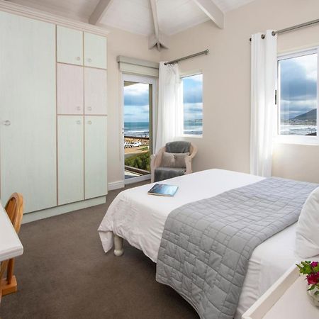 138 Marine Beachfront Guesthouse Hermanus Buitenkant foto